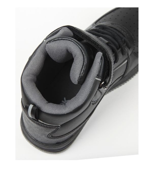 Ботинки для мальчика 39 размер новые