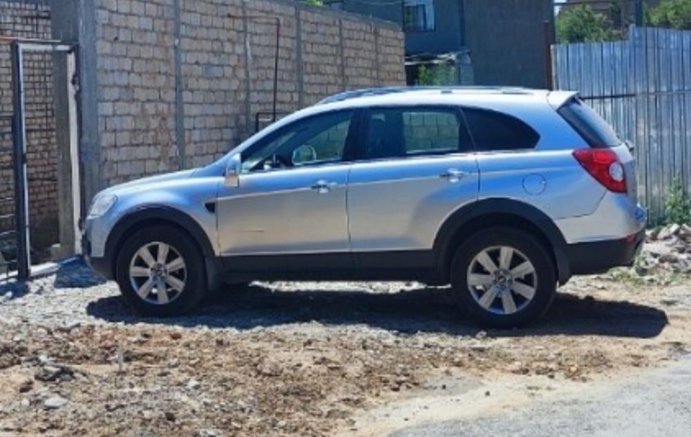 Каптива 1 сотилади 3.2 мотор