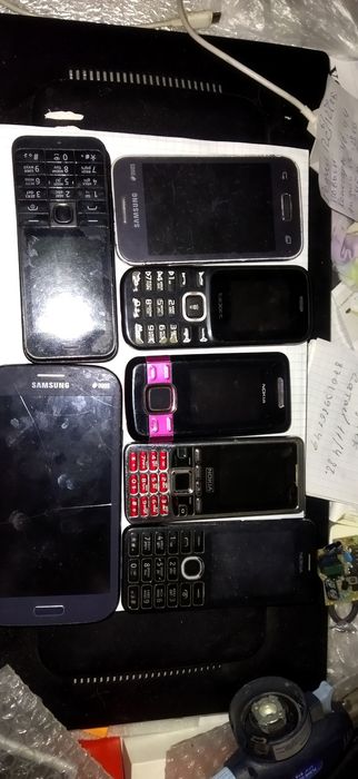 Телефоны разные от 10 т