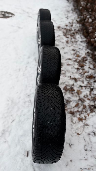 Оригинални джанти 5x114.3 с гуми Continental 205/55/16