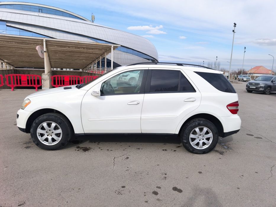 Мерседес мл 350, Mercedes ML 350