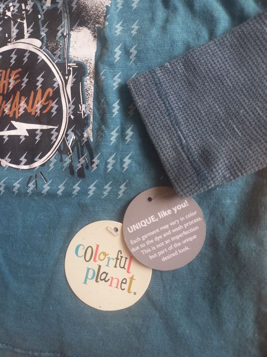 Детска блузка за дете на възраст 8 години.