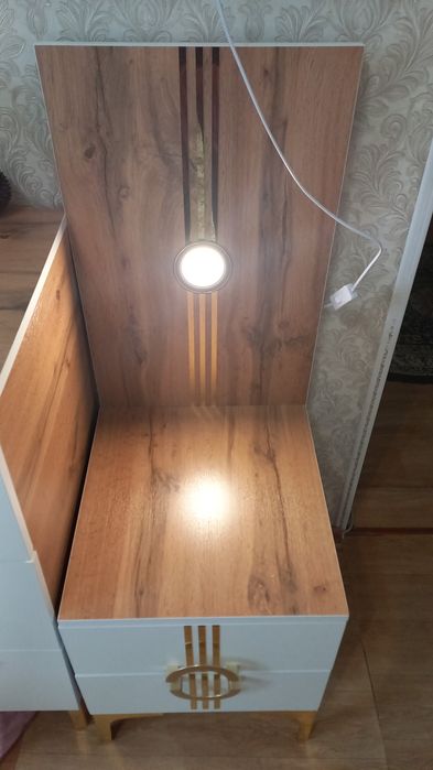 Тумбочки с ночником
