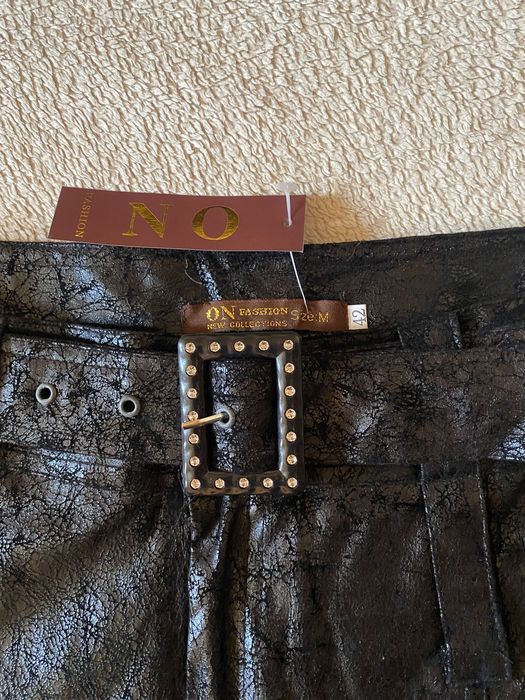 Дамска пола On Fashion