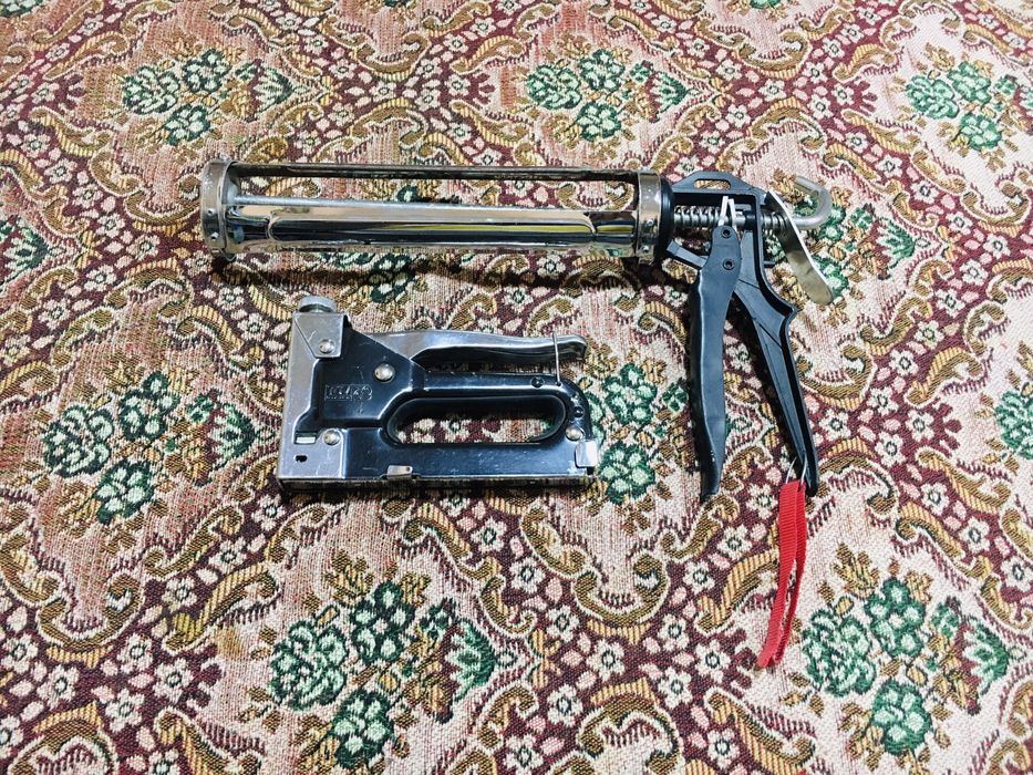 Строительный немецкий степлер + пистолет для герметика MADE IN GERMANY