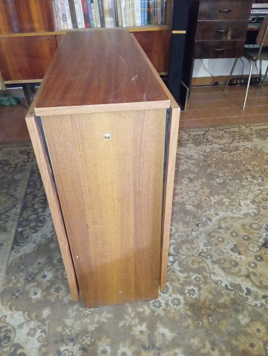 Мебель раскладной стол