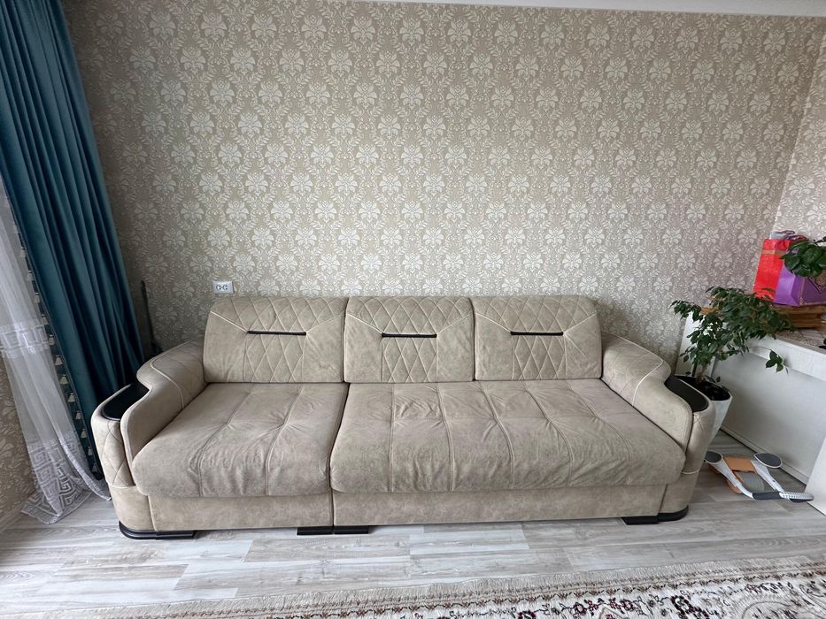 Диван для гостинной