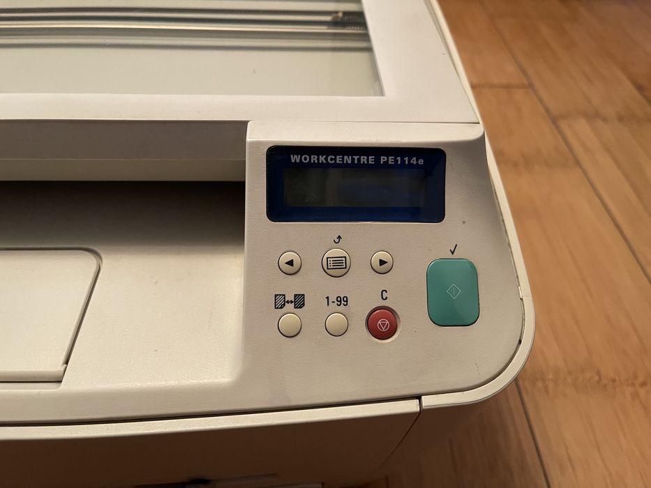 Продам принтер Xerox