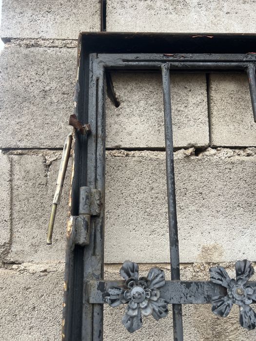 Продам калитку забор