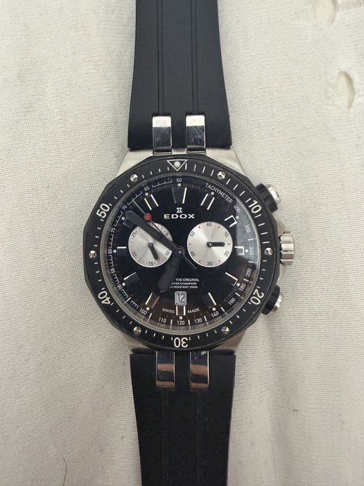 Наручные часы EDOX