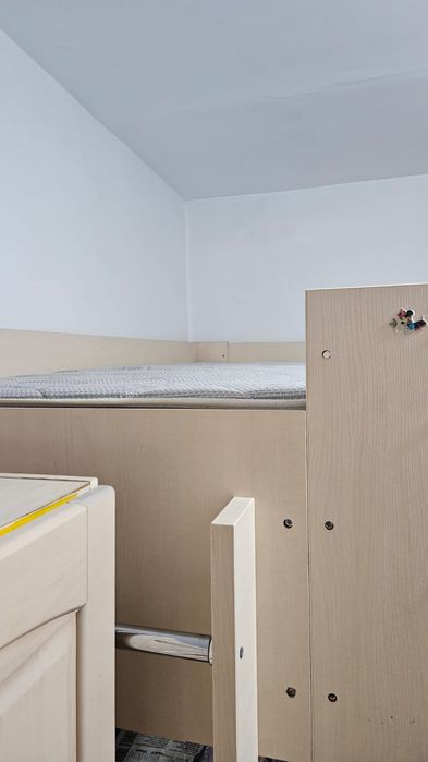 Продам двухъярусную кровать