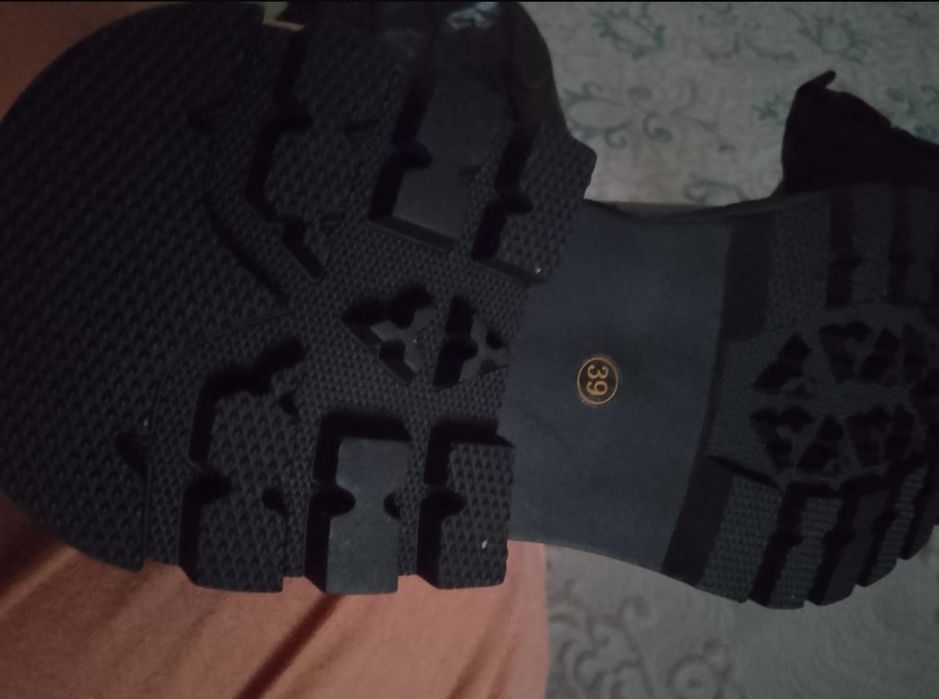 Продам сапоги женские