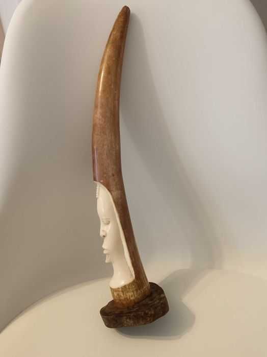 Sculptura fildeș sec xx design artă