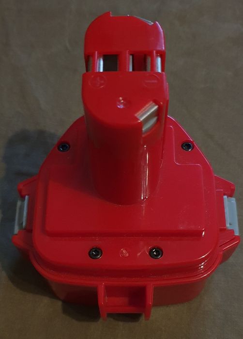 Makita 12V 4000mA батерия