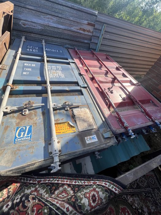 Двери контейнера морской