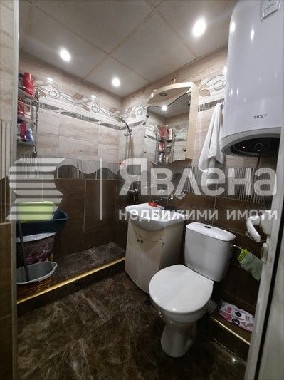 Продава се Двустаен апартамент в Аксаково - 65 кв.м за 1307 €/кв.м - Снимка #7