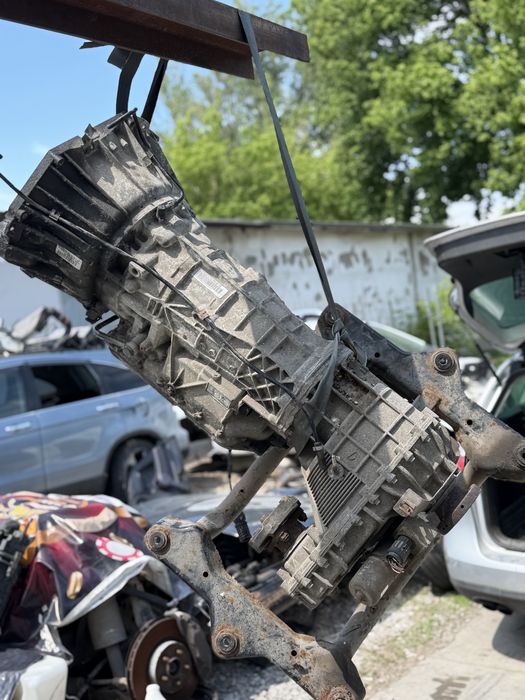 Автоматична скоростна кутия ZF 5HP24 за Range Rover L322 4.4 V8 (Код: 1058 000 032 / 032UC)