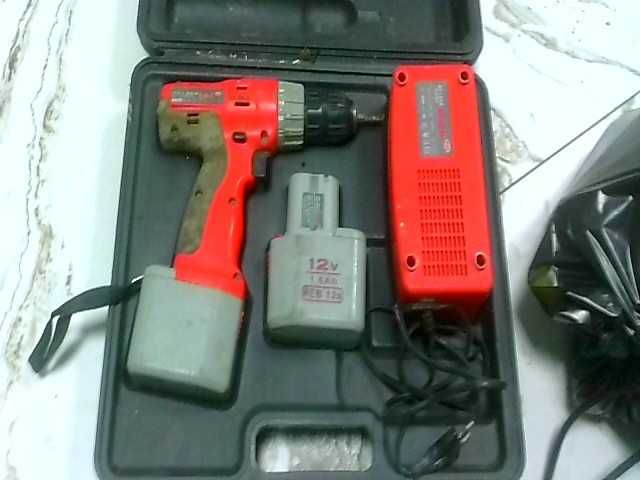 Шуруповерт 941956