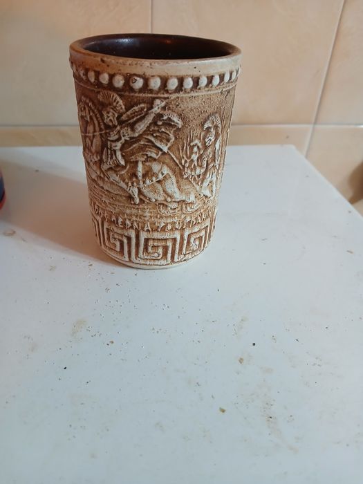 Чаша за вода,чай,кафе,мляко с антични мотиви