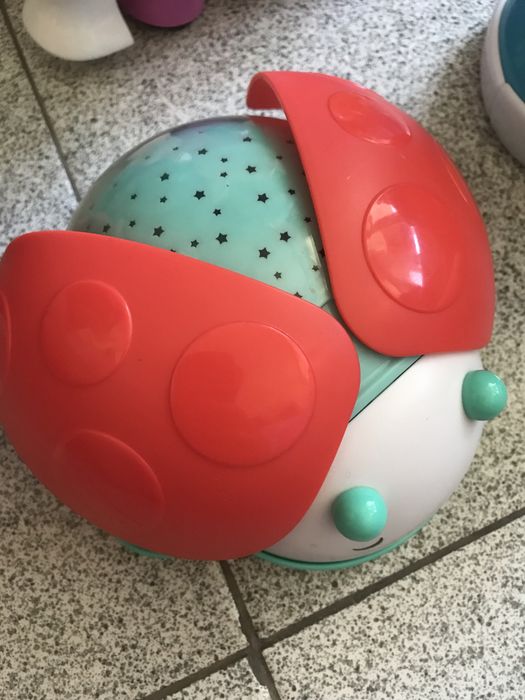 Светещи, музикални играчки