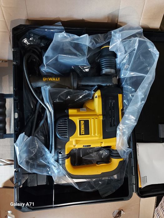 Перфоратор DeWalt 25601, новый.