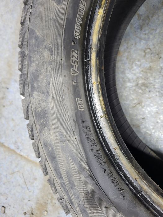 Продам шины в хорошем состоянии.