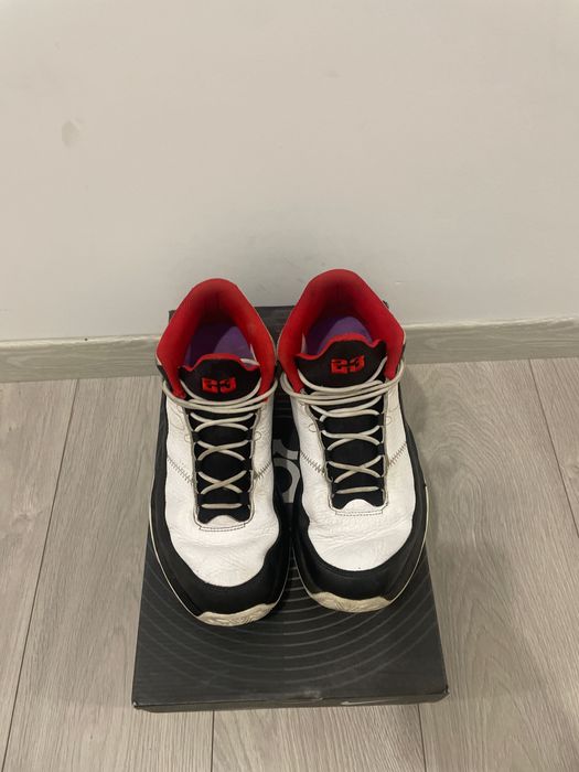 Vând Jordan 4 max aura pentru baschet dar nu am cutia originala