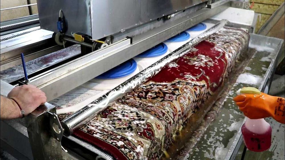 Стирка ковров, одеял, занавесок, химчистка мебели