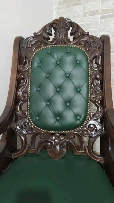 Кралски люлеещ стол