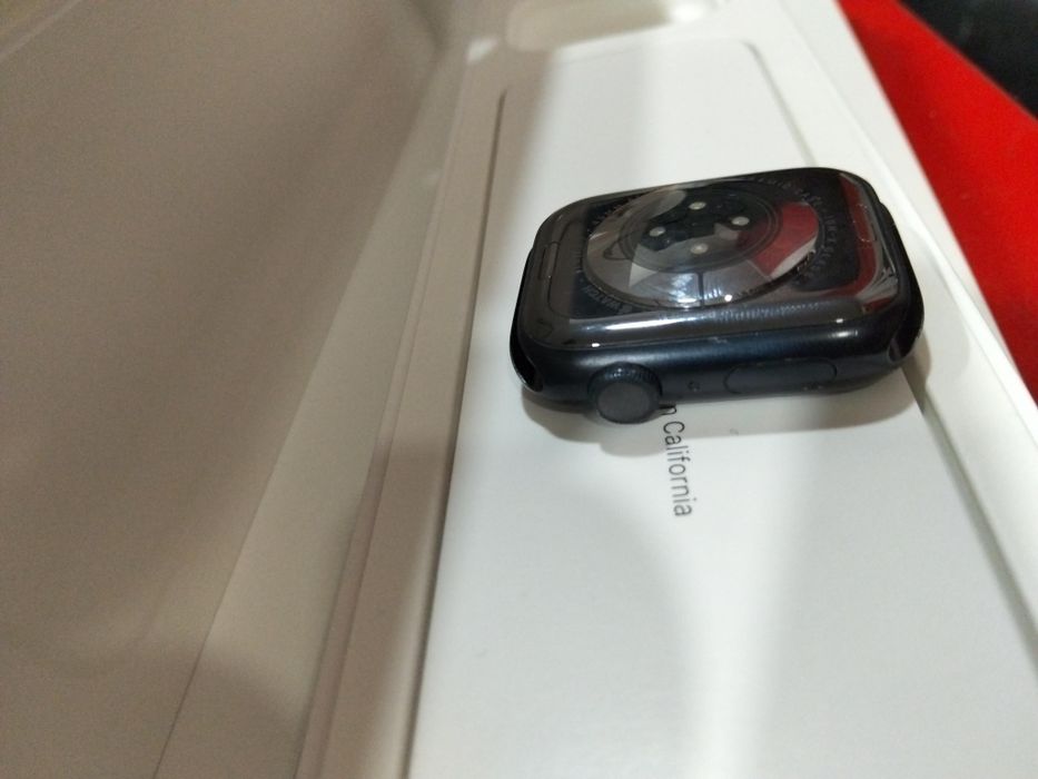 Apple watch series 7 45mm 32gb