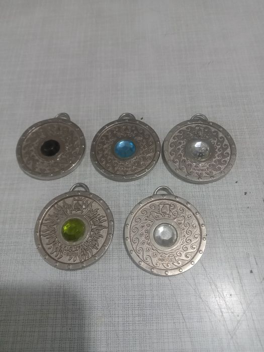 Продам купюры, монеты.