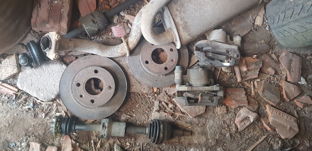 Авто части Форд Ескорт