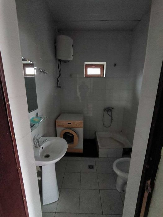 Сдается в аренду 1 800 м2 под офис, склад или производство на Бурата.