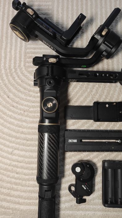 Продам стабилизатор ronin  Zhiyun crane 2s
