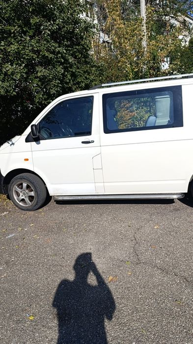 Vând Volkswagen Transporter t5