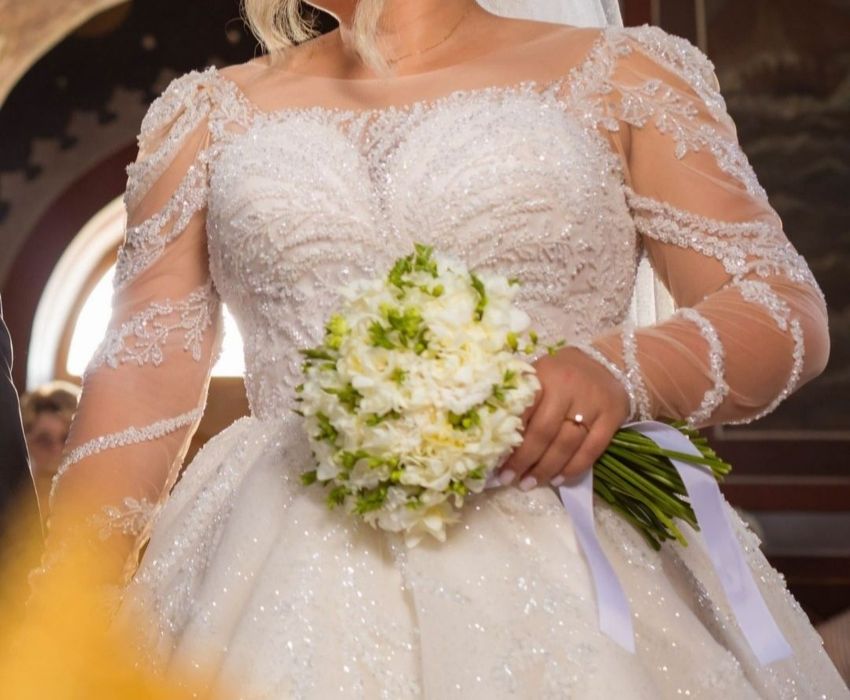 Rochie mireasă model 2025