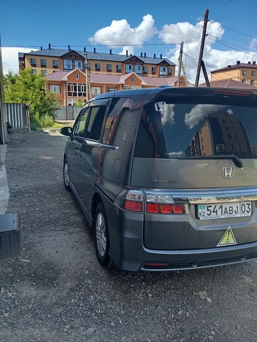 Хонда степвагон продам