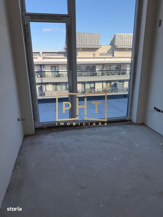 Penthouse cu 3 camere, 66 mp + terasa, zona Sopor!