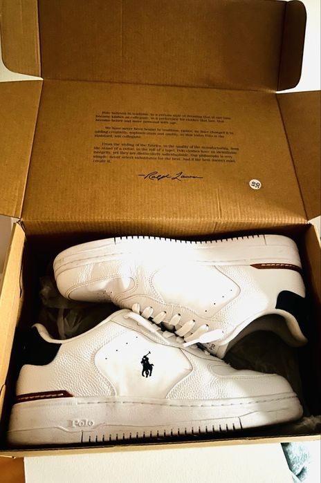 Vand incaltaminte aproape noua Polo Ralph Lauren ( Master Court) masura 43