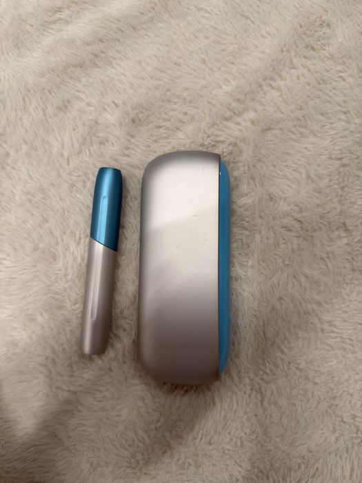 Dispozitiv Iqos generatie veche