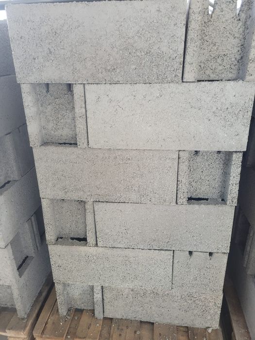 Boltari de beton