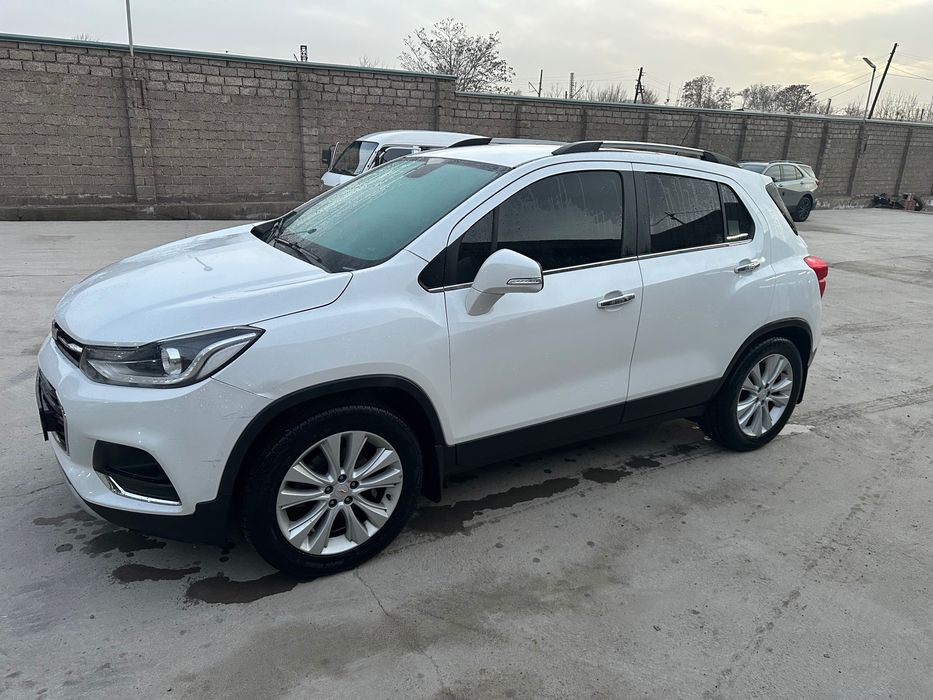 Автомобиль, Трекер