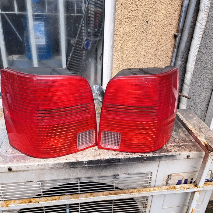 Оригинален стопVw Pasaat /десен комби .Lupo ляв