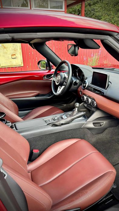 Mazda MX-5 RF 2.0 160 CP | 2017 | 48.000 km | BOSE | Piele maro