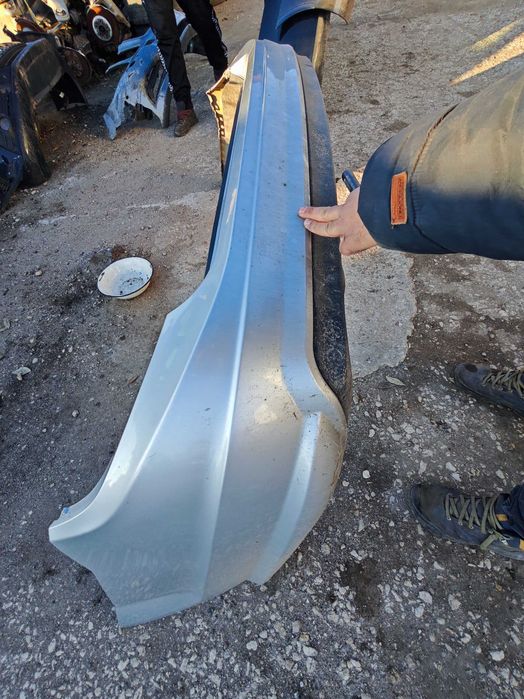 Задна броня с дефект Mercedes W212 E клас комби Мерцедес с дефект