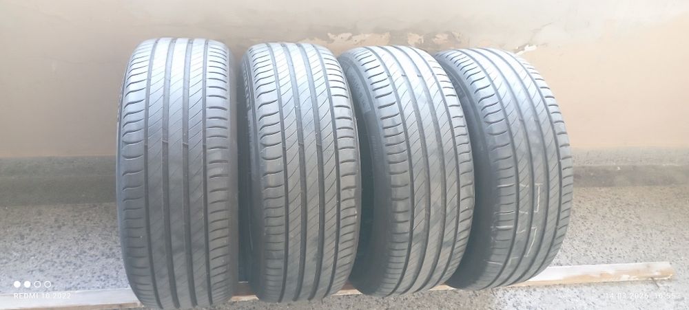 Гуми летни Мишелин 205/55/16 с дот 0923.