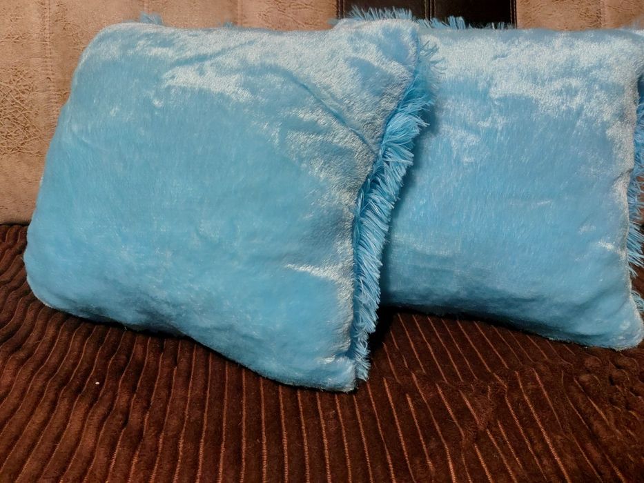 Продам декоративные подушки для дивана