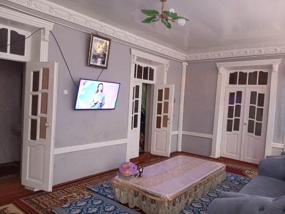 Uy sotiladi payariq shahrida