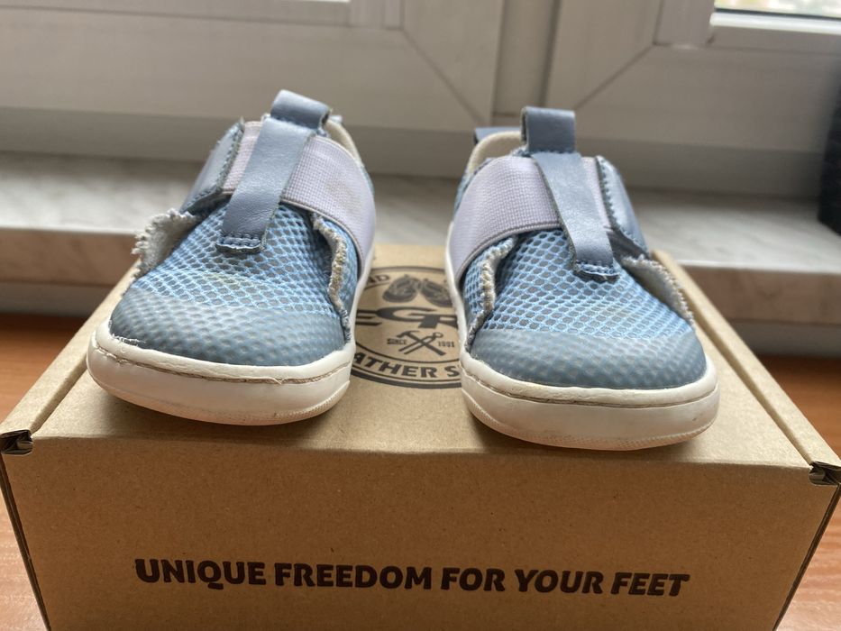 Бебешки боси обувки за прохождане Pegres