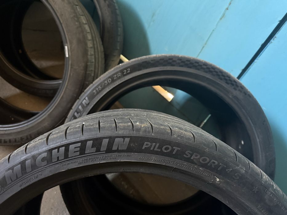 Продам комплект колес  х5м